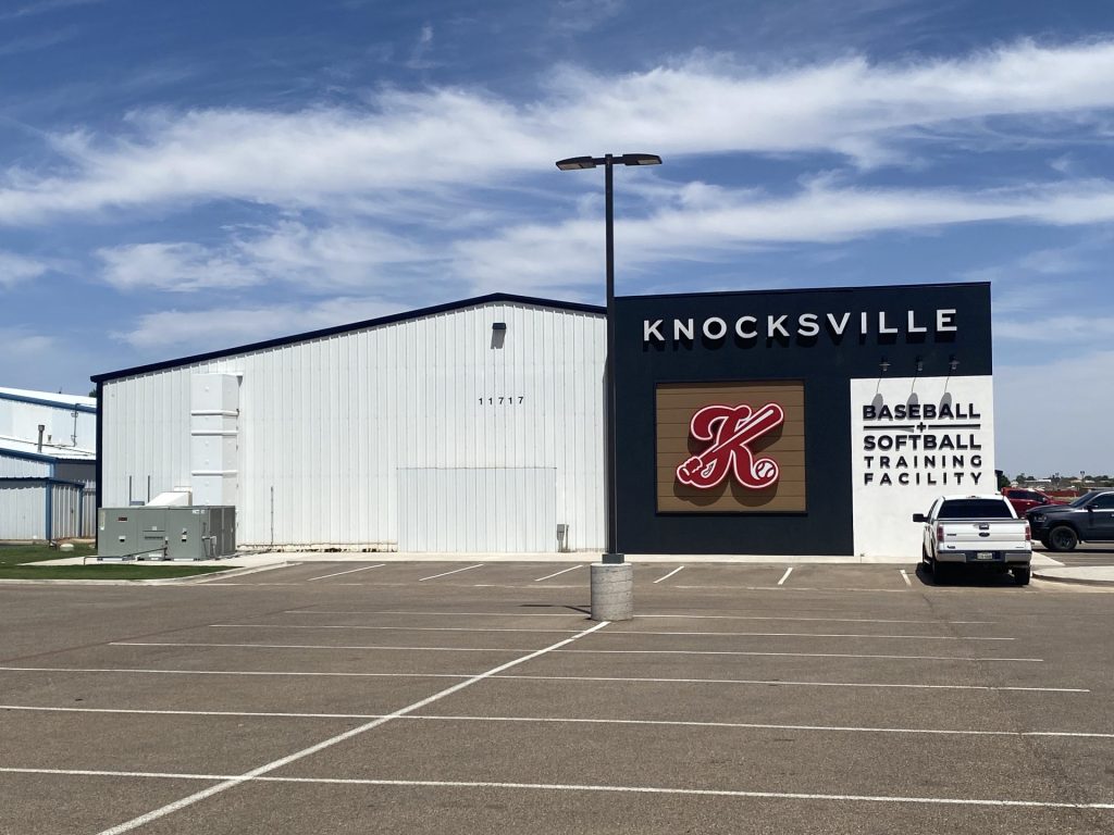 Knocksville side view