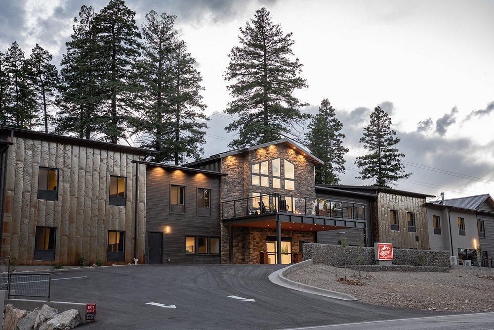 Lamb Engineering & Design